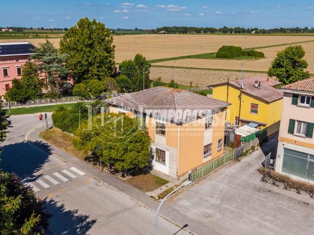 Casa indipendente in vendita a Poggio Renatico