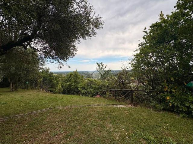 Casa indipendente in vendita a Poggio Torriana RN