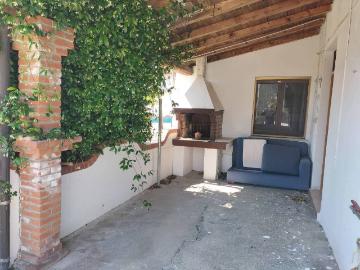Casa indipendente in vendita a Poggiofiorito CH