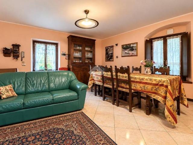 Casa indipendente in vendita a Poggiridenti SO