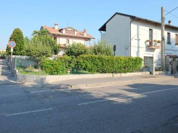 Casa indipendente in vendita a Pogliano Milanese MI