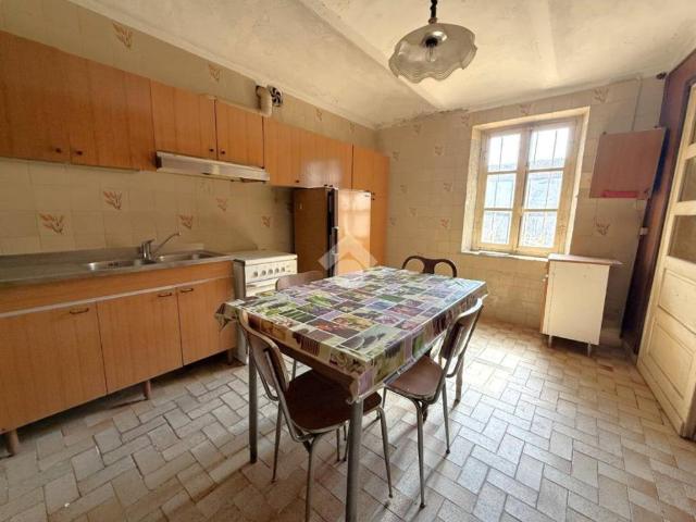 Casa indipendente in vendita a Poirino TO