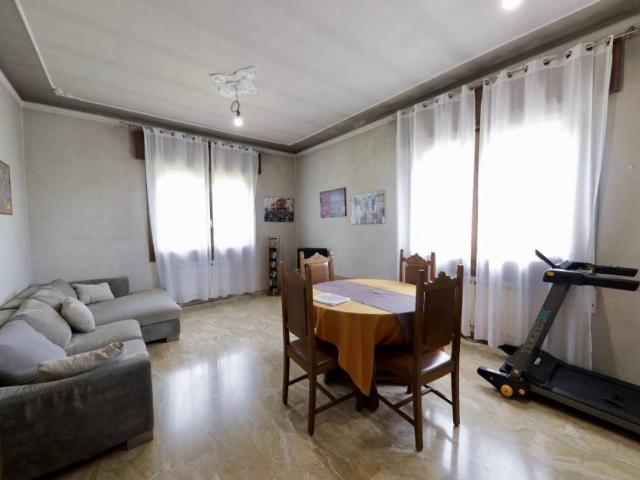 Casa indipendente in vendita a Pojana Maggiore VI