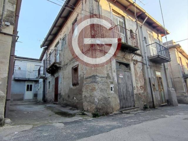 Casa indipendente in vendita a Polistena RC