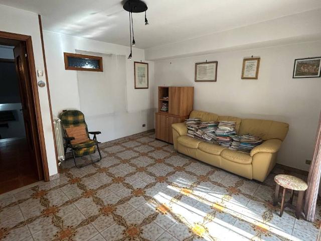 Casa indipendente in vendita a Polizzi Generosa PA