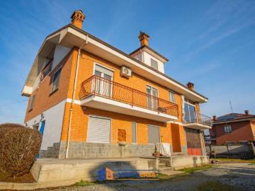 Casa indipendente in vendita a Polonghera CN