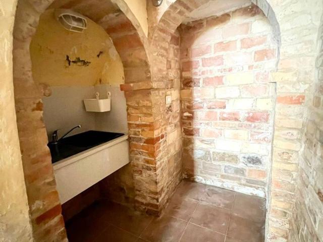 Casa indipendente in vendita a Pollenza MC