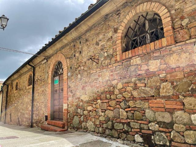 Casa indipendente in vendita a Pomarance PI