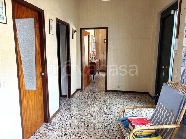 Casa indipendente in vendita a Pombia vicolo Alpi, 8B