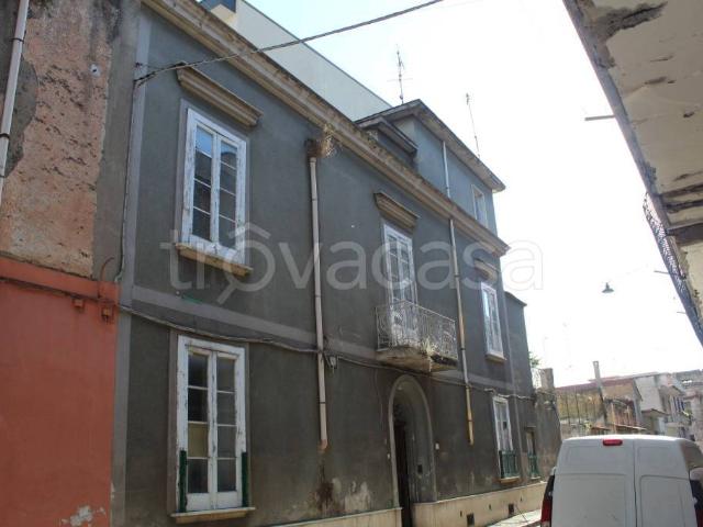Casa indipendente in vendita a Pomigliano d'Arco via Giorgio Imbriani, 19