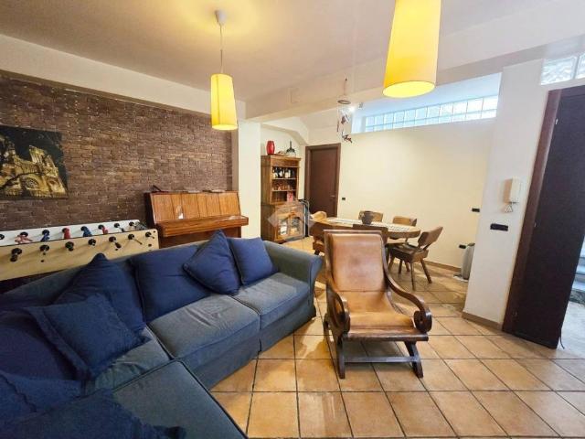 Casa indipendente in vendita a Pomigliano d'Arco NA