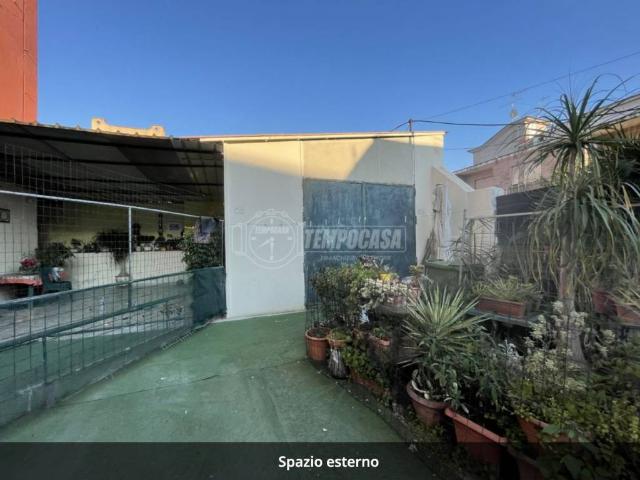 Casa indipendente in vendita a Pomigliano d'Arco NA
