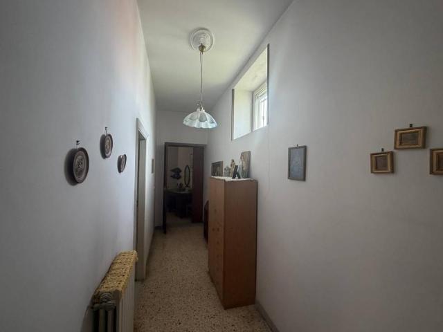 Casa indipendente in vendita a Pompei NA