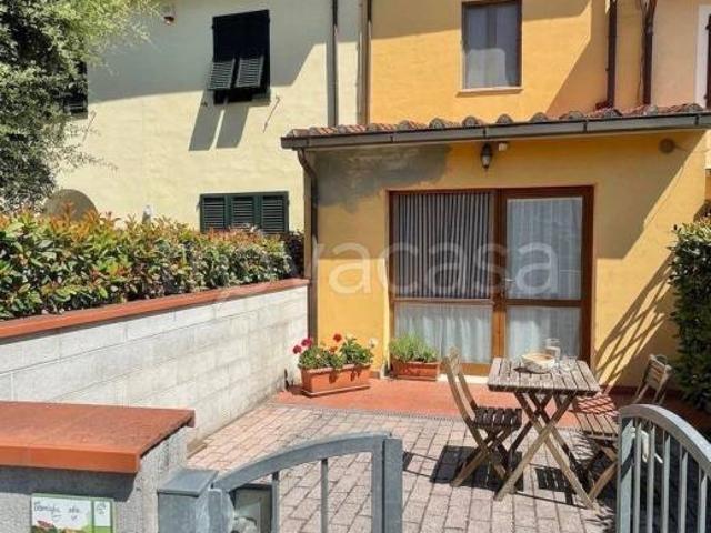 Casa indipendente in vendita a Ponsacco via s. Piero e Casato, 5