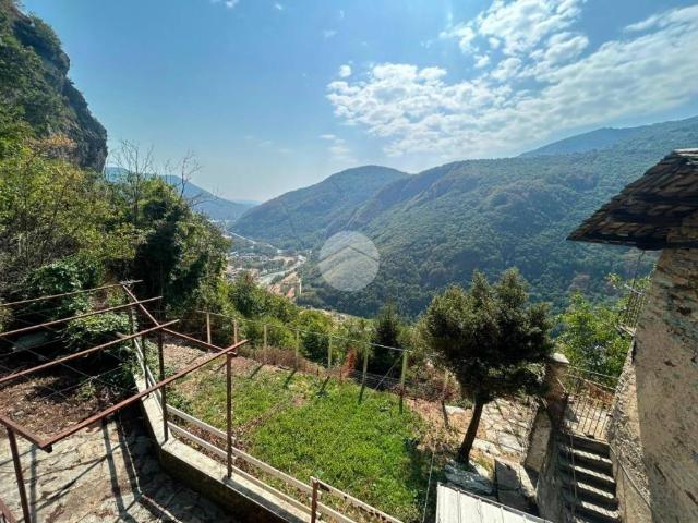 Casa indipendente in vendita a Pont Canavese