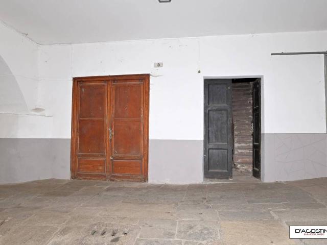 Casa indipendente in vendita a Pont Canavese TO