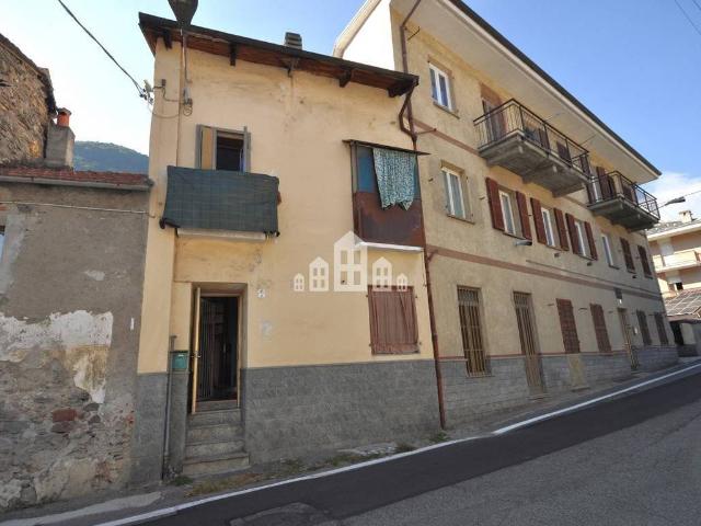 Casa indipendente in vendita a Pont Canavese TO