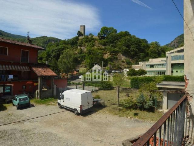 Casa indipendente in vendita a Pont Canavese via Marconi, 23