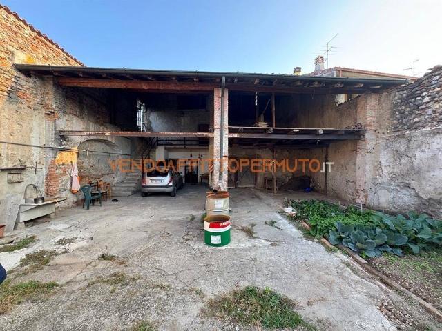Casa indipendente in vendita a Pontoglio BS
