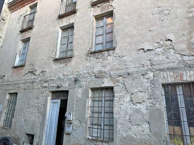 Casa indipendente in vendita a Ponte dell'Olio PC