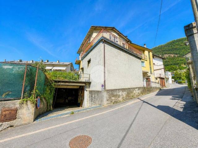 Casa indipendente in vendita a Ponte in Valtellina SO