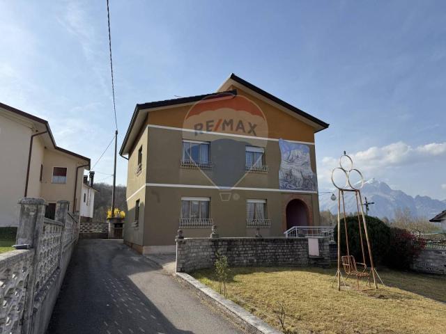 Casa indipendente in vendita a Ponte Nelle Alpi