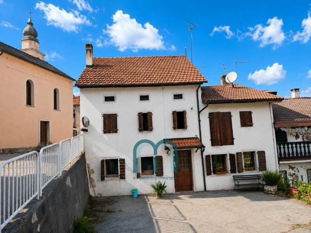 Casa indipendente in vendita a Ponte nelle Alpi BL