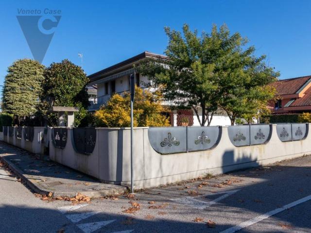Casa indipendente in vendita a Ponte San Nicolò PD