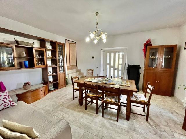 Casa indipendente in vendita a Pontecorvo FR