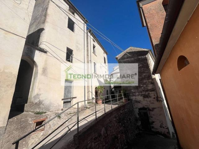 Casa indipendente in vendita a Pontecorvo FR