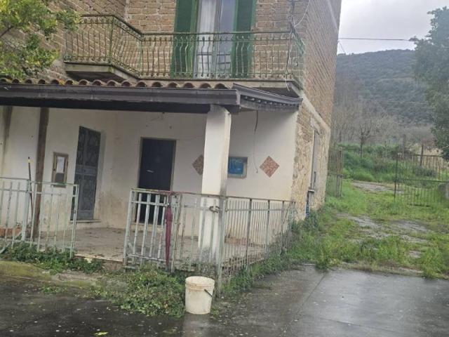 Casa indipendente in vendita a Pontecorvo FR