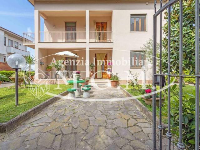 Casa indipendente in vendita a Pontedera PI