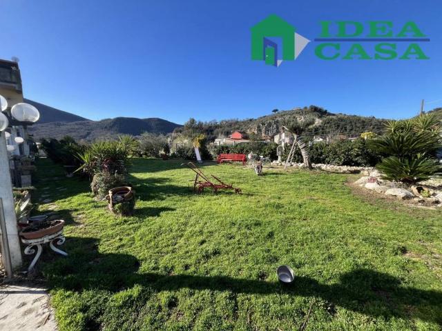Casa indipendente in vendita a Pontelatone CE