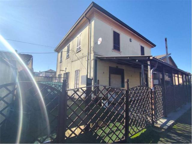 Casa indipendente in vendita a Pontenure PC