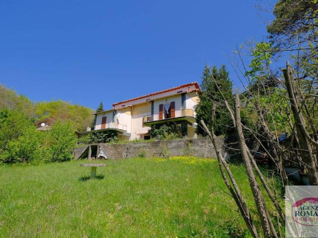 Casa indipendente in vendita a Pontinvrea SV