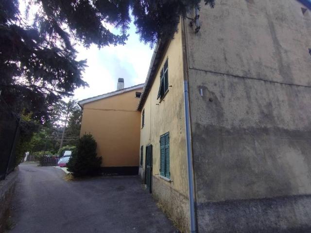 Casa indipendente in vendita a Pontinvrea SV