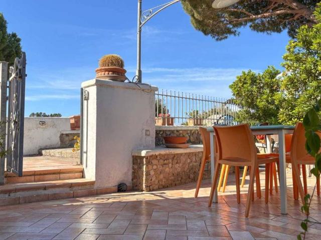 Casa indipendente in vendita a Ponza LT