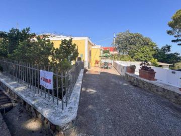 Casa indipendente in vendita a Ponza LT