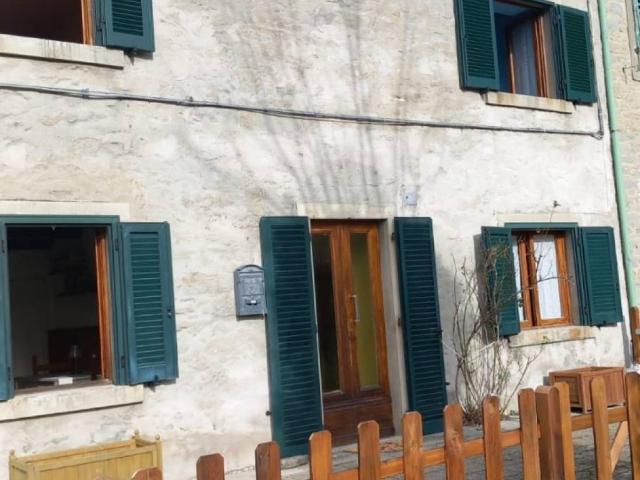 Casa indipendente in vendita a Poppi AR