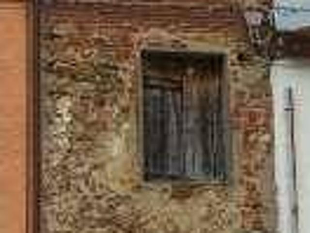 Casa indipendente in vendita a Porcari LU