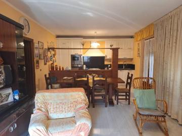 Casa indipendente in vendita a Porcari LU