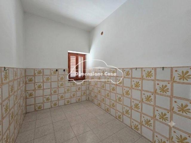 Casa indipendente in vendita a Porcari LU