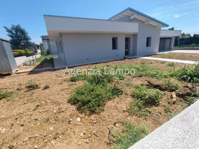 Casa indipendente in vendita a Pordenone PN