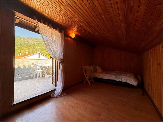 Casa indipendente in vendita a Pornassio IM