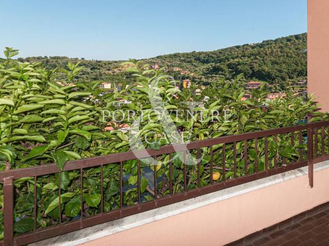 Casa indipendente in vendita a Portovenere SP