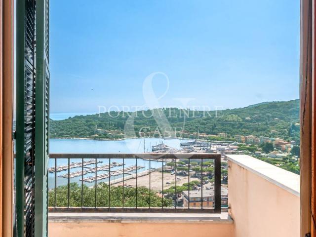 Casa indipendente in vendita a Portovenere SP