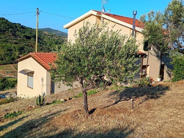 Casa indipendente in vendita a Porto Azzurro LI