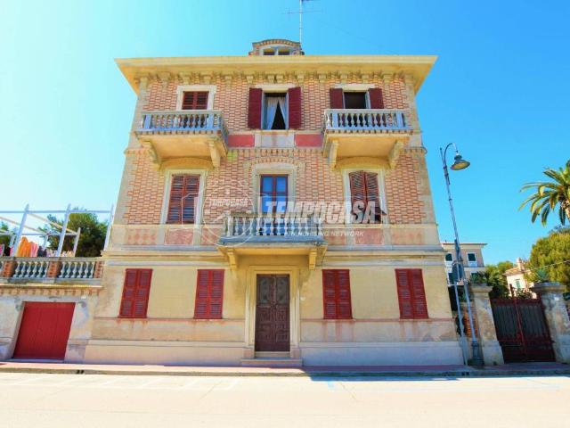 Casa indipendente in vendita a Porto San Giorgio FM