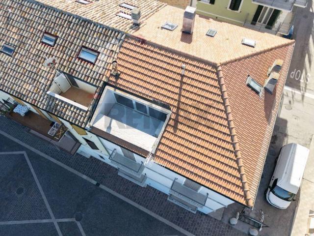 Casa indipendente in vendita a Porto Recanati MC