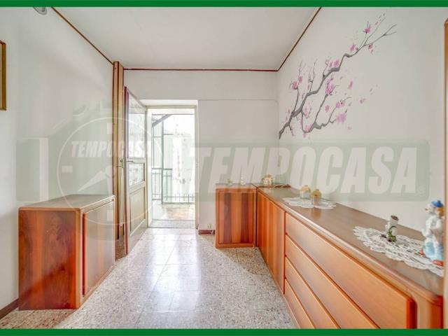 Casa indipendente in vendita a Porto Valtravaglia VA